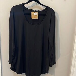Women’s XL Just Cozy top